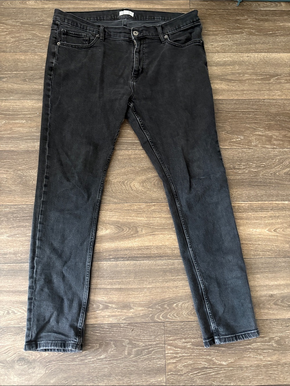 Sun + Stone Men's Black Skinny Jeans size 38x32